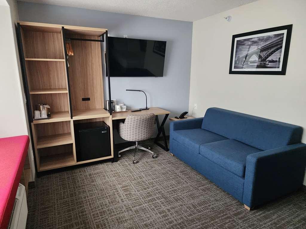 Best Western Buffalo Inn & Suites Bilik gambar