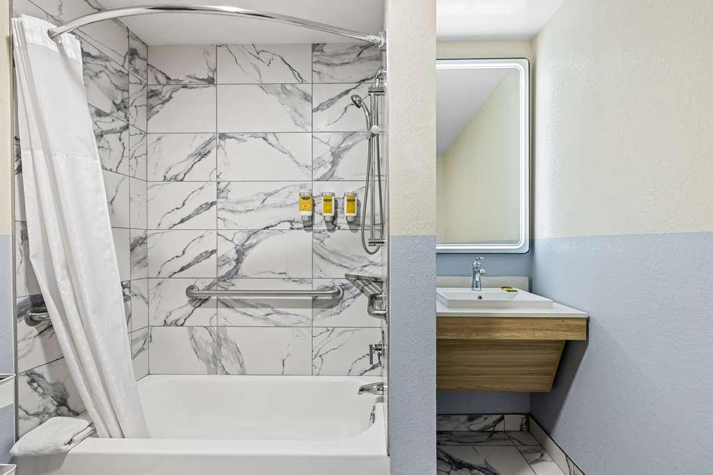 Best Western Buffalo Inn & Suites Bilik gambar