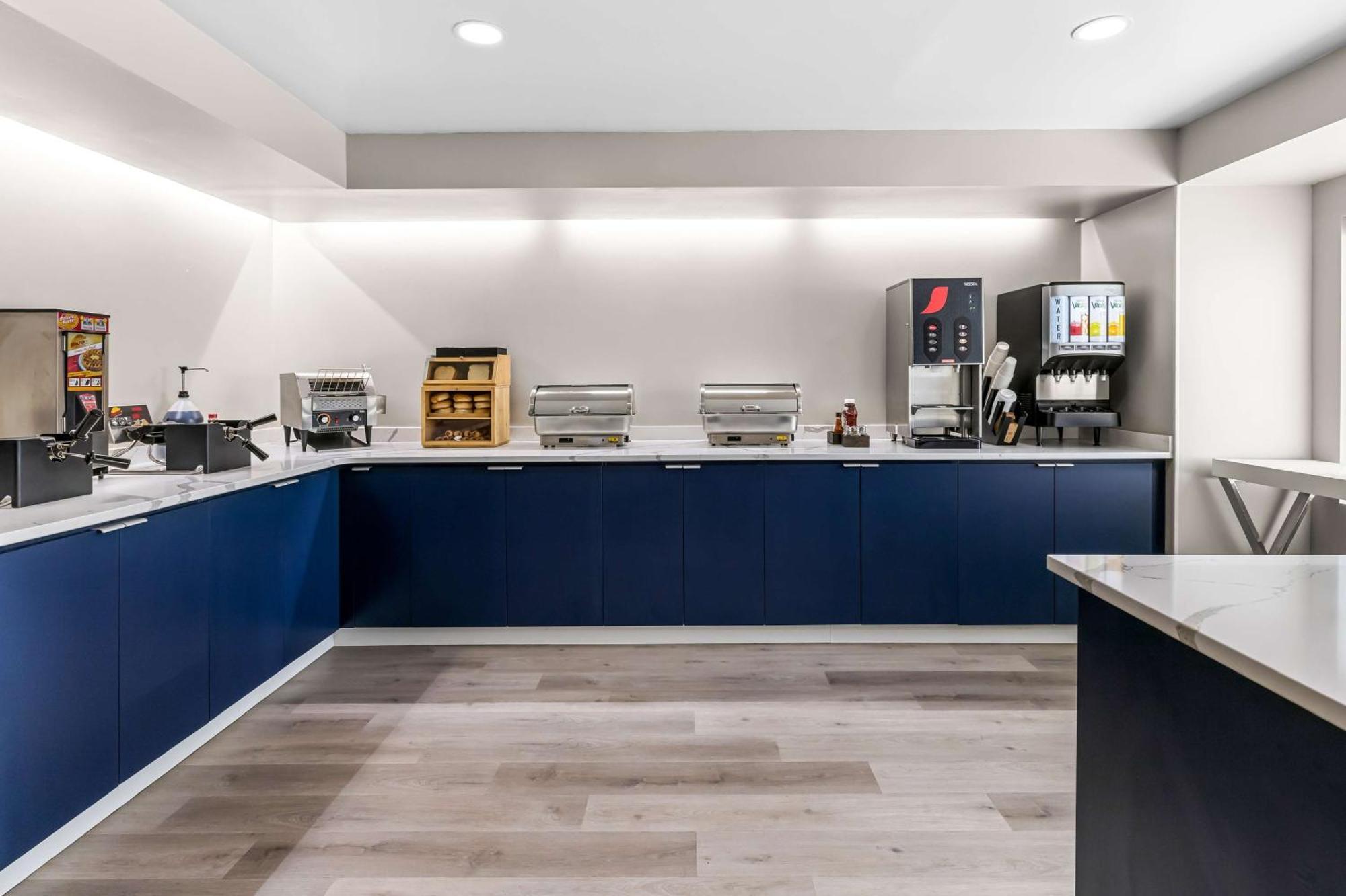 Best Western Buffalo Inn & Suites Luaran gambar