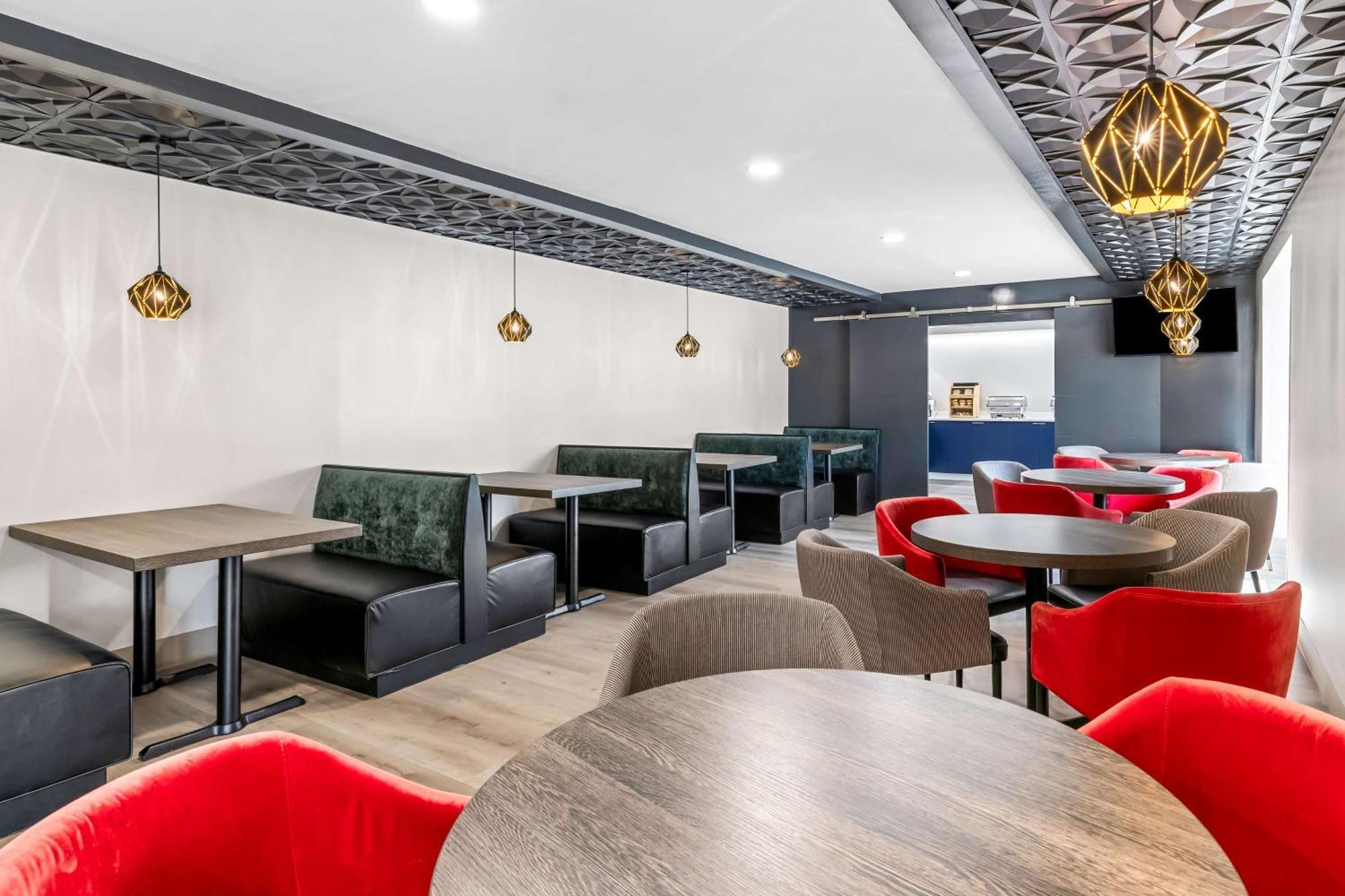 Best Western Buffalo Inn & Suites Luaran gambar