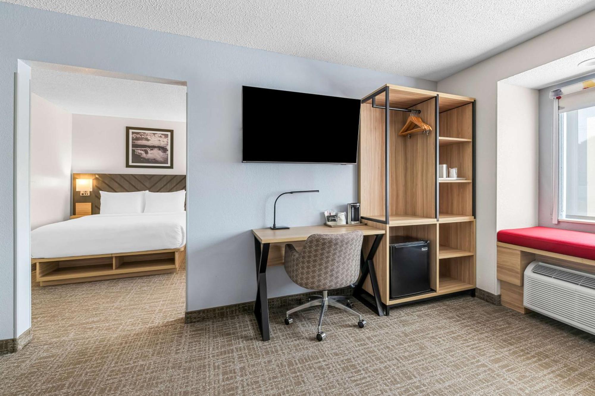Best Western Buffalo Inn & Suites Luaran gambar